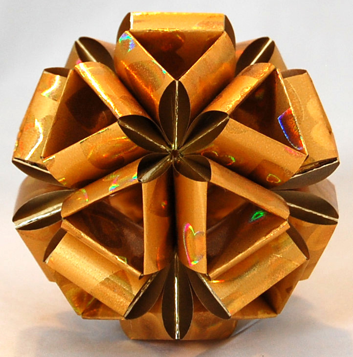 Faye Goldman (Regular icosahedron)